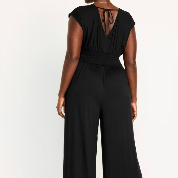 Shirred waist-defined jumpsuit - Picture 3 of 7